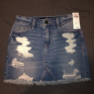 Hollister Skirt
